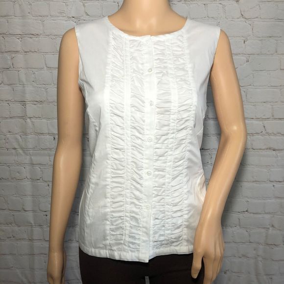 Crazy Horse NWT ruffle button down sleeveless‎ top - Picture 1 of 3